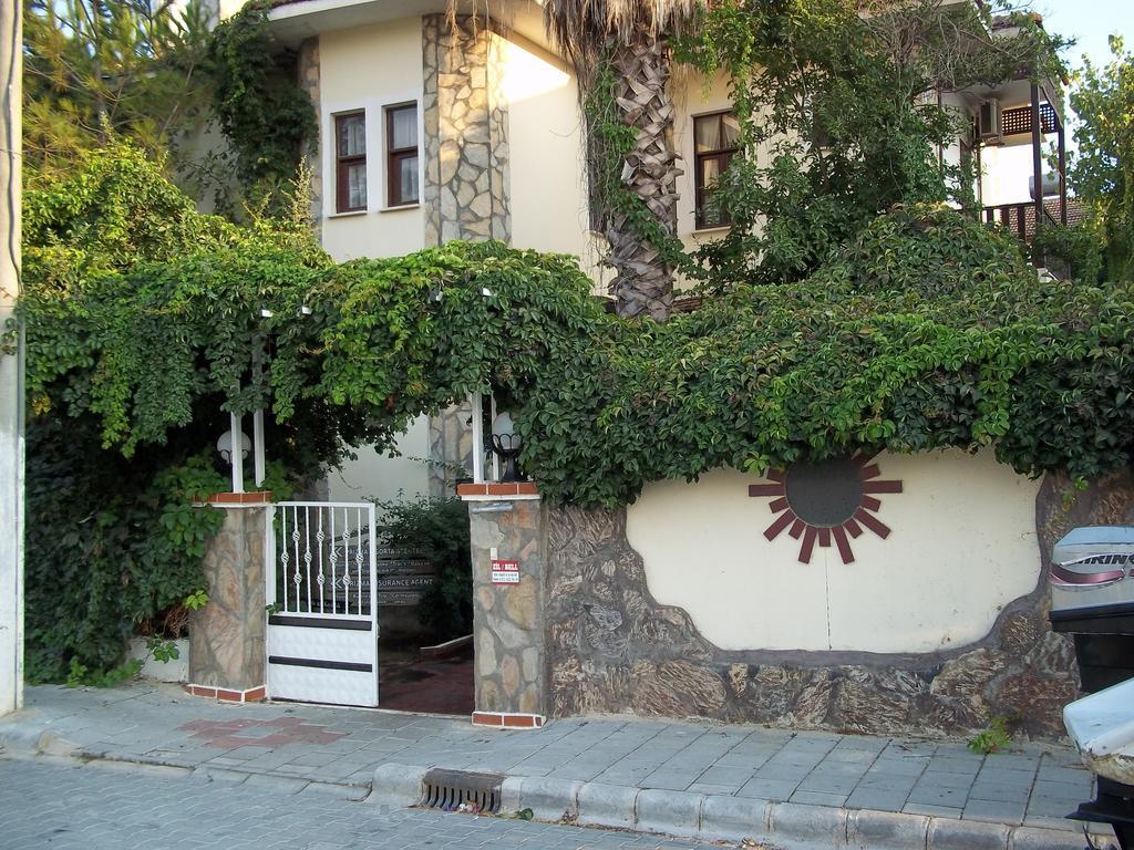 Erciyes Apart Hotel Fethiye Exterior foto